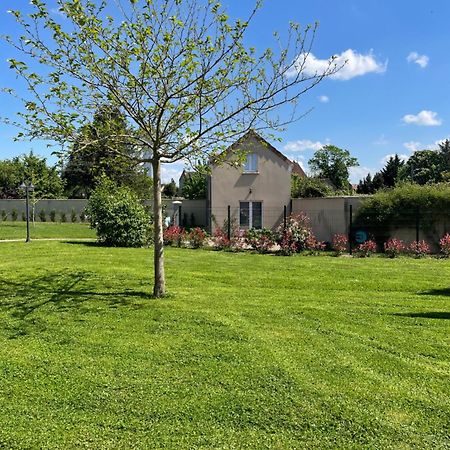 Le Clos D Emilie Saint-Marcel  Luaran gambar